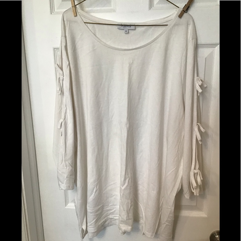 Plus Size My Style Cold shoulder top 🔥2 for $20🔥